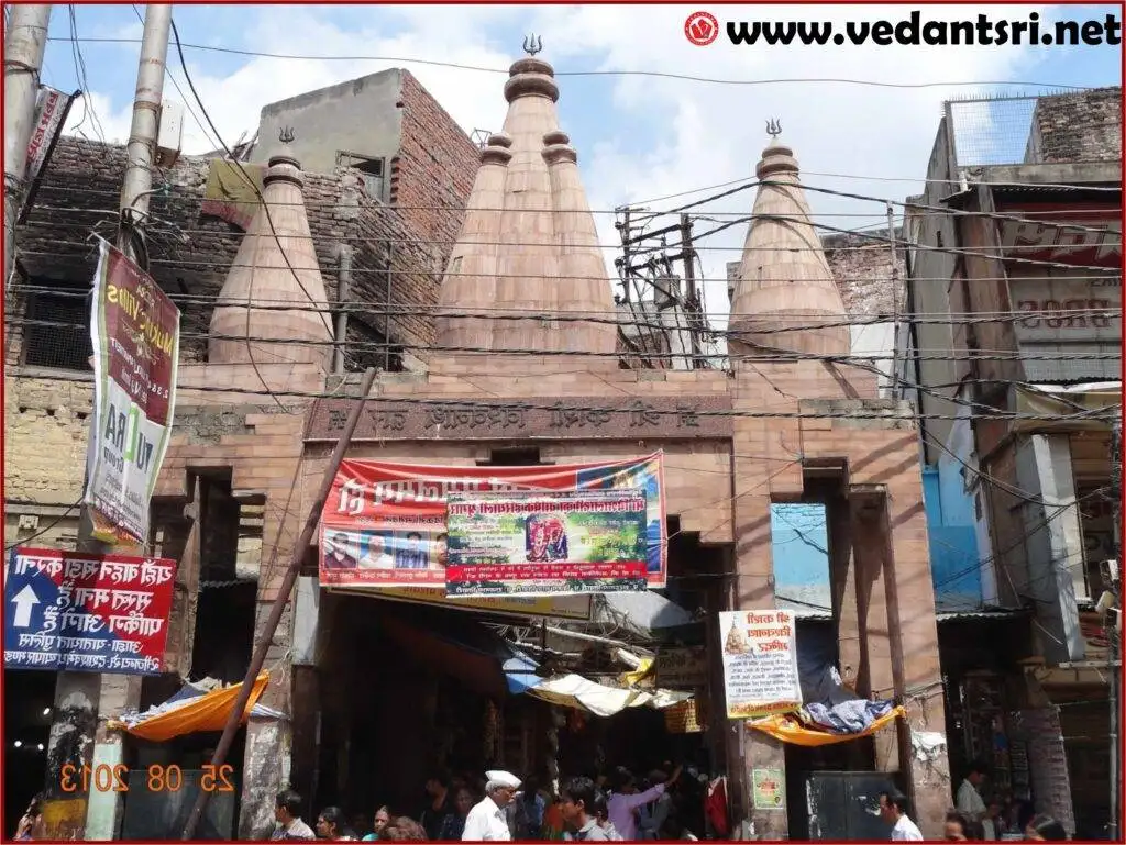 Varanasi Kashi Vishwanath Temple Famous Food and Varanasi Images Temple 6